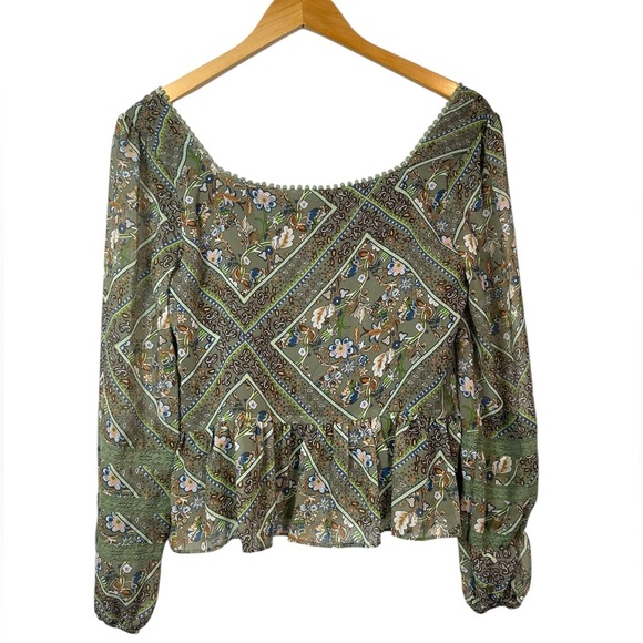 Allison New York | Floral Long Sleeve Blouse | Green | Lace Detail | Size XS - Picture 6 of 6